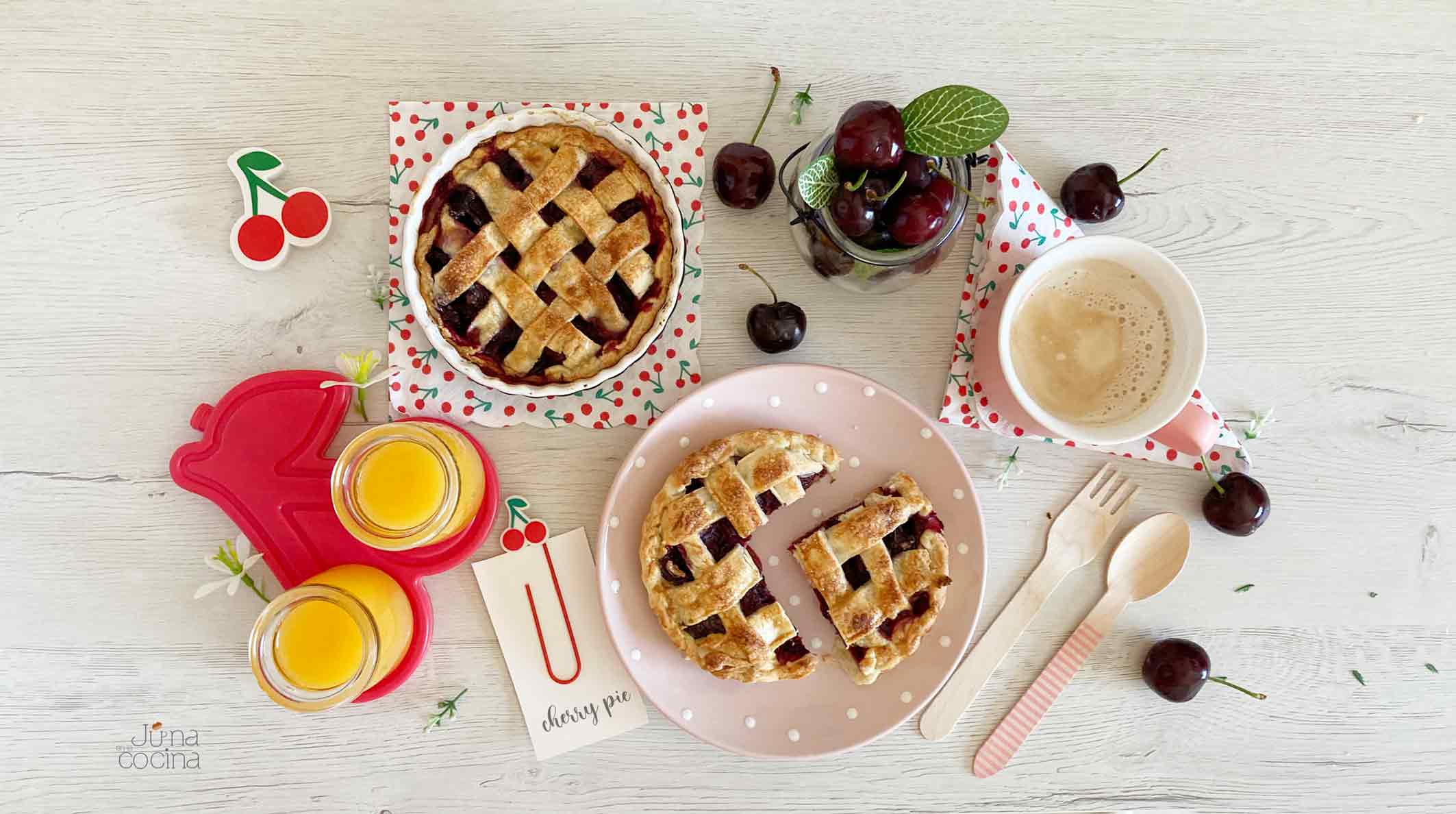 Cherry pie, pastel de cerezas - Juna En La Cocina