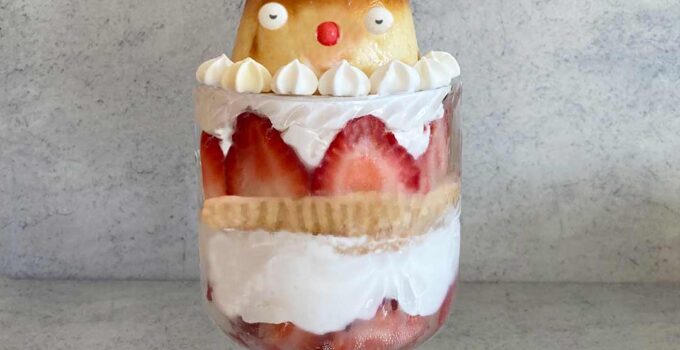 Flan de quesitos y trifle de fresas