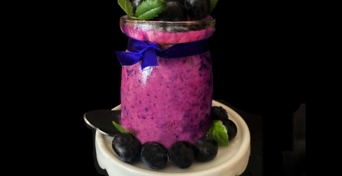 Helado de plátano y arándanos