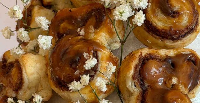 Conejitos de hojaldre con caramelo